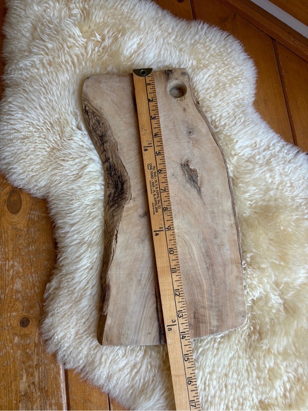 Live Edge Wooden Cutting Board - Picture 5 of 6